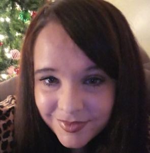 Meet your Posher, Dee